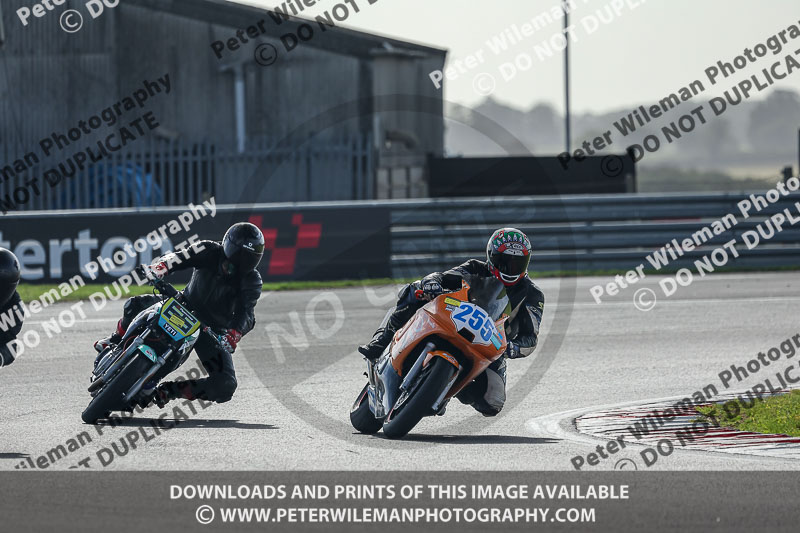enduro digital images;event digital images;eventdigitalimages;no limits trackdays;peter wileman photography;racing digital images;snetterton;snetterton no limits trackday;snetterton photographs;snetterton trackday photographs;trackday digital images;trackday photos